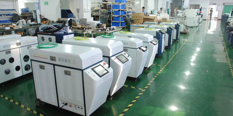 通發激光TFL-80PF<a href='http://www.6hcn.net/product/2.htm' class='text_a'>光纖<a href='http://www.6hcn.net' class='text_a'>激光焊接機</a></a>